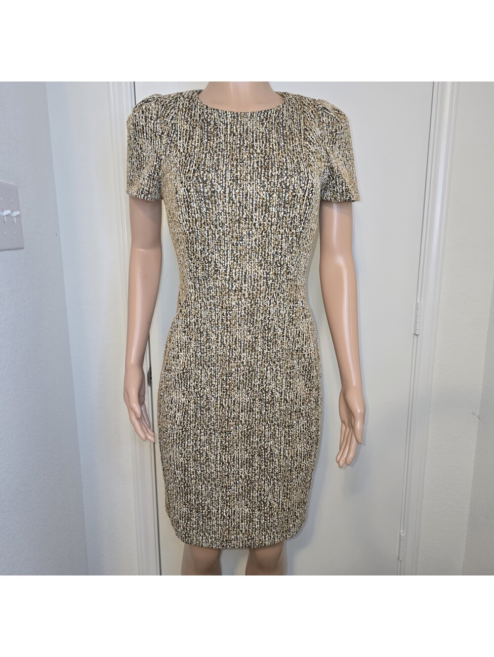 Calvin Klein Tweed Sheath Dress Size 8 Round Neck Beige / Tan
